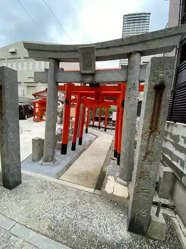 杉山稲荷神社の鳥居