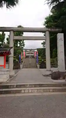 中野沼袋氷川神社の鳥居