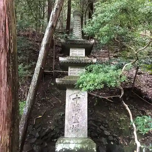 法然院の塔