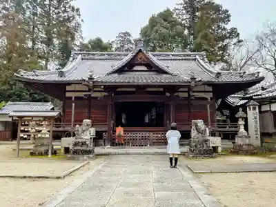 宇流冨志禰神社の本殿・本堂