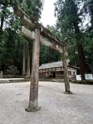 室生龍穴神社(奈良県)
