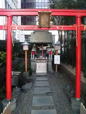 有楽稲荷神社の鳥居