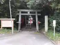 村屋坐弥冨都比売神社の鳥居