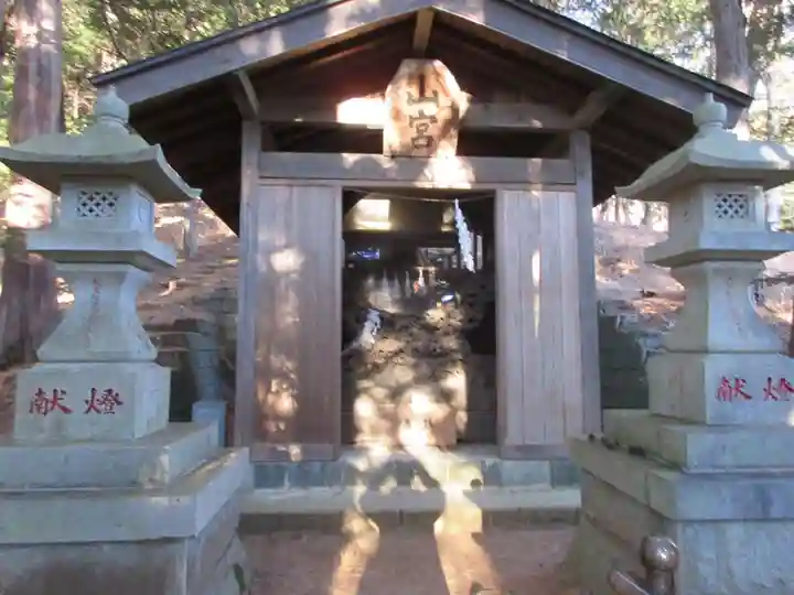 河口浅間神社の末社・摂社