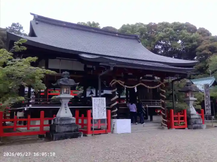 龍田大社の{uncategorized: "未分類", other: "その他", undefined: "問題あり", building: "その他建物", grave: "お墓", sacred_gate: "鳥居", guardian: "狛犬", statue: "像", buddha: "仏像", history: "歴史", nature: "自然", garden: "庭園", animal: "動物", pagoda: "塔", temizu: "手水舎", mountain_gate: "山門・神門", sanctuary: "本殿・本堂", subordinate: "末社・摂社", art: "芸術", scenery: "景色", jizo: "地蔵", ema: "絵馬", goshuin: "御朱印", omikuji: "おみくじ", items: "授与品その他", amulet: "お守り", goshuincho: "御朱印帳", eats: "食事", festival: "お祭り", votive_dance: "神楽", shichigosan: "七五三参", wedding: "結婚式", experience: "体験その他", initially: "初詣", around: "周辺", anti_infection: "感染症対策"}