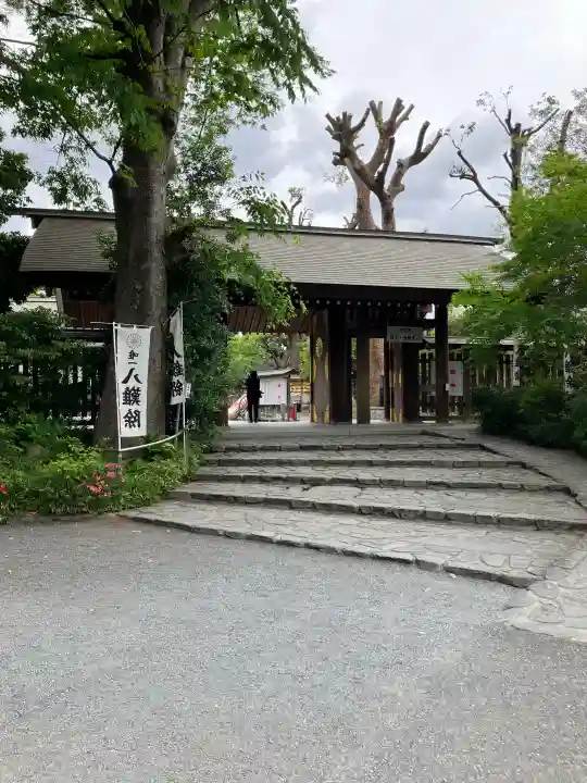 阿佐ヶ谷神明宮の{uncategorized: "未分類", other: "その他", undefined: "問題あり", building: "その他建物", grave: "お墓", sacred_gate: "鳥居", guardian: "狛犬", statue: "像", buddha: "仏像", history: "歴史", nature: "自然", garden: "庭園", animal: "動物", pagoda: "塔", temizu: "手水舎", mountain_gate: "山門・神門", sanctuary: "本殿・本堂", subordinate: "末社・摂社", art: "芸術", scenery: "景色", jizo: "地蔵", ema: "絵馬", goshuin: "御朱印", omikuji: "おみくじ", items: "授与品その他", amulet: "お守り", goshuincho: "御朱印帳", eats: "食事", festival: "お祭り", votive_dance: "神楽", shichigosan: "七五三参", wedding: "結婚式", experience: "体験その他", initially: "初詣", around: "周辺", anti_infection: "感染症対策"}