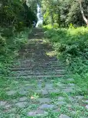 亀岡八幡宮の建物その他