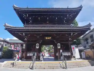 中山寺の山門・神門