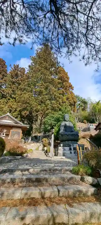 普門寺の{uncategorized: "未分類", other: "その他", undefined: "問題あり", building: "その他建物", grave: "お墓", sacred_gate: "鳥居", guardian: "狛犬", statue: "像", buddha: "仏像", history: "歴史", nature: "自然", garden: "庭園", animal: "動物", pagoda: "塔", temizu: "手水舎", mountain_gate: "山門・神門", sanctuary: "本殿・本堂", subordinate: "末社・摂社", art: "芸術", scenery: "景色", jizo: "地蔵", ema: "絵馬", goshuin: "御朱印", omikuji: "おみくじ", items: "授与品その他", amulet: "お守り", goshuincho: "御朱印帳", eats: "食事", festival: "お祭り", votive_dance: "神楽", shichigosan: "七五三参", wedding: "結婚式", experience: "体験その他", initially: "初詣", around: "周辺", anti_infection: "感染症対策"}