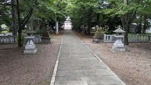 妹背牛神社の庭園