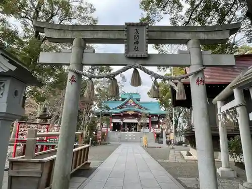 多摩川浅間神社の鳥居