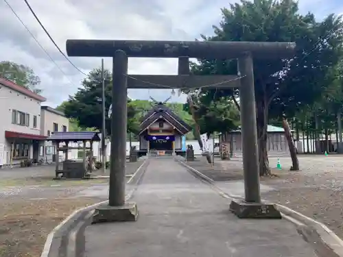 石山神社の鳥居