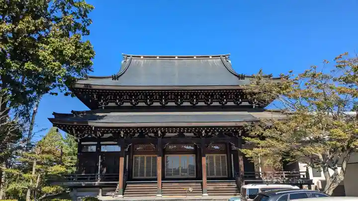 法運寺の本殿・本堂