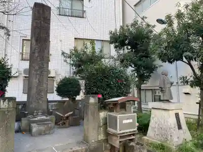 板橋寿徳寺新撰組墓所(近藤勇墓所)の{uncategorized: "未分類", other: "その他", undefined: "問題あり", building: "その他建物", grave: "お墓", sacred_gate: "鳥居", guardian: "狛犬", statue: "像", buddha: "仏像", history: "歴史", nature: "自然", garden: "庭園", animal: "動物", pagoda: "塔", temizu: "手水舎", mountain_gate: "山門・神門", sanctuary: "本殿・本堂", subordinate: "末社・摂社", art: "芸術", scenery: "景色", jizo: "地蔵", ema: "絵馬", goshuin: "御朱印", omikuji: "おみくじ", items: "授与品その他", amulet: "お守り", goshuincho: "御朱印帳", eats: "食事", festival: "お祭り", votive_dance: "神楽", shichigosan: "七五三参", wedding: "結婚式", experience: "体験その他", initially: "初詣", around: "周辺", anti_infection: "感染症対策"}