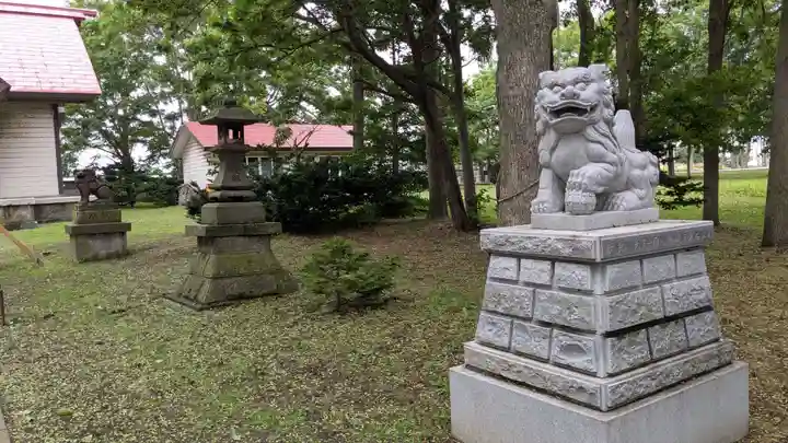 遠別神社の狛犬