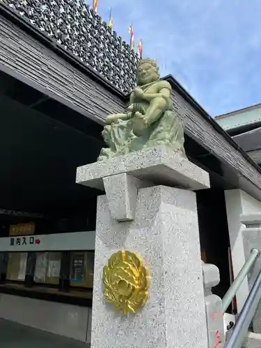 成田山深川不動堂（新勝寺東京別院）の仏像