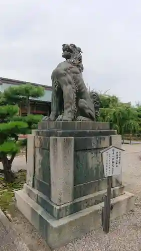 結城神社の狛犬