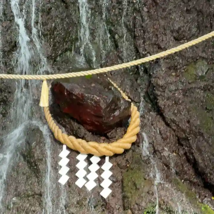 玉簾神社(神奈川県)