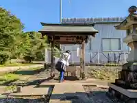 津島神社の手水舎