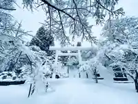 土津神社|こどもと出世の神さまの鳥居