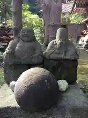 御霊神社の像