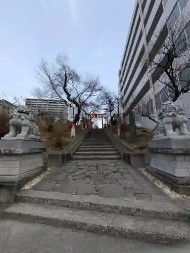 榴岡天満宮の{uncategorized: "未分類", other: "その他", undefined: "問題あり", building: "その他建物", grave: "お墓", sacred_gate: "鳥居", guardian: "狛犬", statue: "像", buddha: "仏像", history: "歴史", nature: "自然", garden: "庭園", animal: "動物", pagoda: "塔", temizu: "手水舎", mountain_gate: "山門・神門", sanctuary: "本殿・本堂", subordinate: "末社・摂社", art: "芸術", scenery: "景色", jizo: "地蔵", ema: "絵馬", goshuin: "御朱印", omikuji: "おみくじ", items: "授与品その他", amulet: "お守り", goshuincho: "御朱印帳", eats: "食事", festival: "お祭り", votive_dance: "神楽", shichigosan: "七五三参", wedding: "結婚式", experience: "体験その他", initially: "初詣", around: "周辺", anti_infection: "感染症対策"}