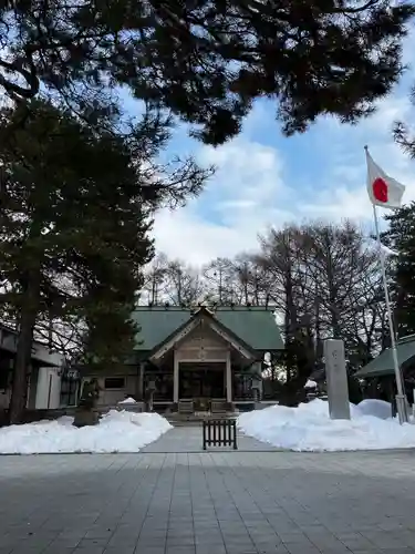 白石神社の本殿・本堂