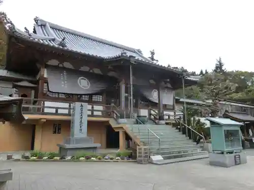 十楽寺の本殿・本堂