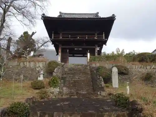 西源寺の山門