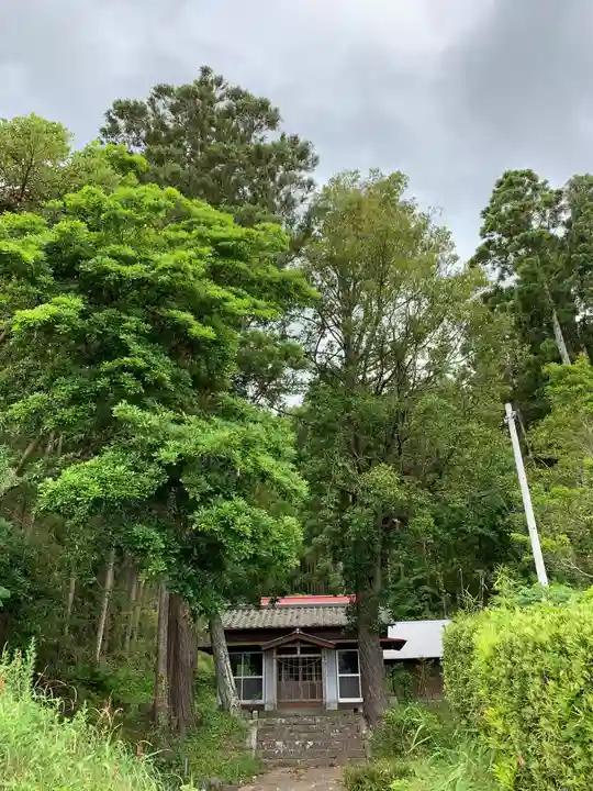 三島神社の本殿・本堂