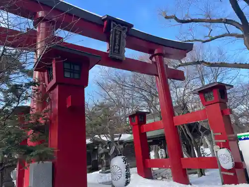 彌彦神社　(伊夜日子神社)の鳥居