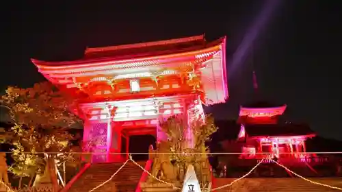 清水寺の本殿・本堂