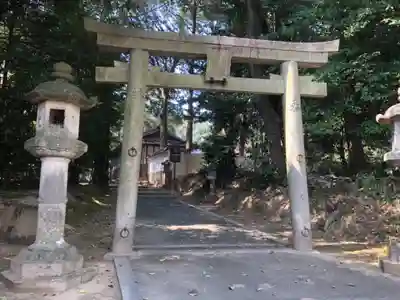 宇奈多理坐高御魂神社の鳥居