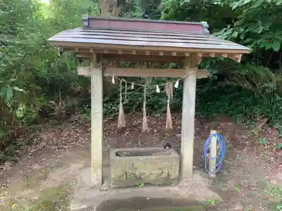 箭神神社の手水舎