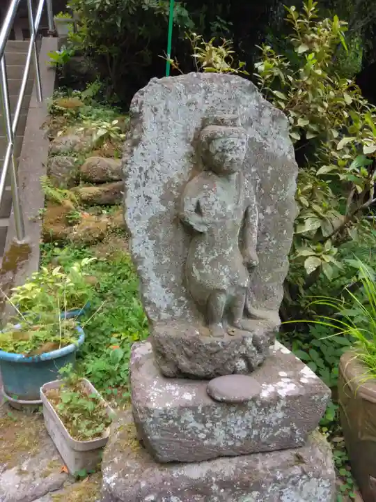 瀧不動堂(木古庭不動尊)(神奈川県)