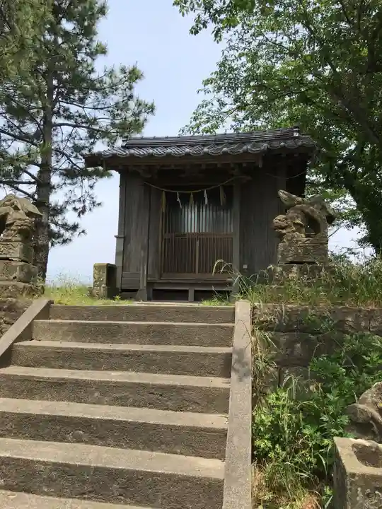 亀島神社の本殿・本堂