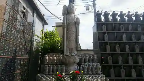 天照院龍海寺の地蔵