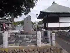 石田寺の建物その他