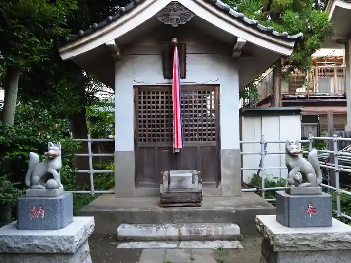 若宮八幡神社の本殿・本堂