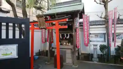 松坂稲荷大明神の本殿・本堂