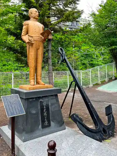 龍宮神社の像