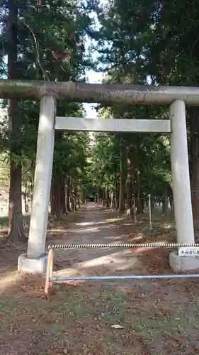 榎下神社の鳥居