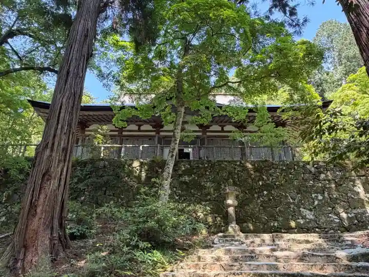 百済寺の{uncategorized: "未分類", other: "その他", undefined: "問題あり", building: "その他建物", grave: "お墓", sacred_gate: "鳥居", guardian: "狛犬", statue: "像", buddha: "仏像", history: "歴史", nature: "自然", garden: "庭園", animal: "動物", pagoda: "塔", temizu: "手水舎", mountain_gate: "山門・神門", sanctuary: "本殿・本堂", subordinate: "末社・摂社", art: "芸術", scenery: "景色", jizo: "地蔵", ema: "絵馬", goshuin: "御朱印", omikuji: "おみくじ", items: "授与品その他", amulet: "お守り", goshuincho: "御朱印帳", eats: "食事", festival: "お祭り", votive_dance: "神楽", shichigosan: "七五三参", wedding: "結婚式", experience: "体験その他", initially: "初詣", around: "周辺", anti_infection: "感染症対策"}