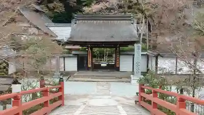 室生寺の山門・神門