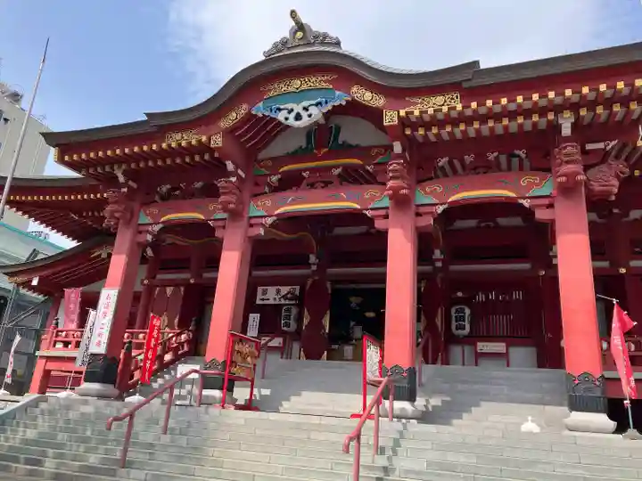 成田山札幌別院新栄寺の本殿・本堂