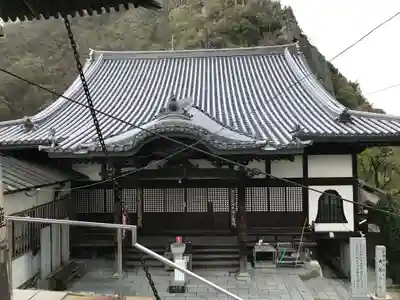 出釈迦寺奥の院　捨身ヶ嶽の本殿・本堂