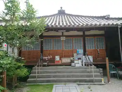 大師寺の本殿・本堂