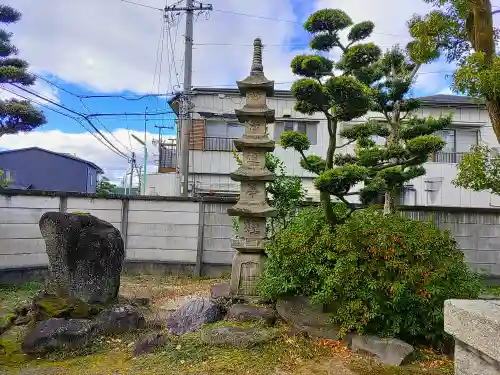 定徳寺の塔