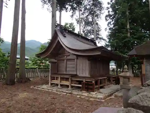 荒城神社の本殿