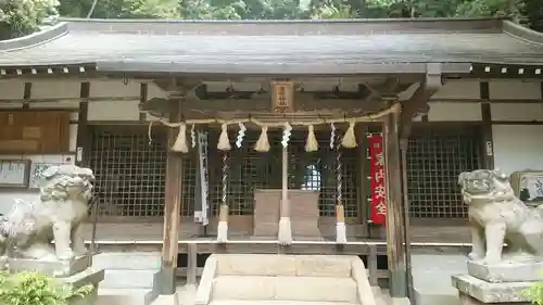 賣布神社の本殿・本堂